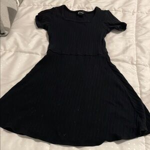 Art Class Black Puff Sleeve Crew Neck Dress